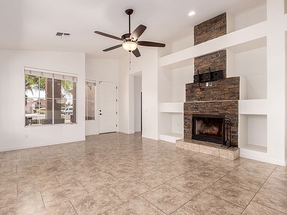 4th image of 150 S Pineview Pl