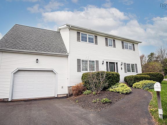 4th image of 8 Penny Ln