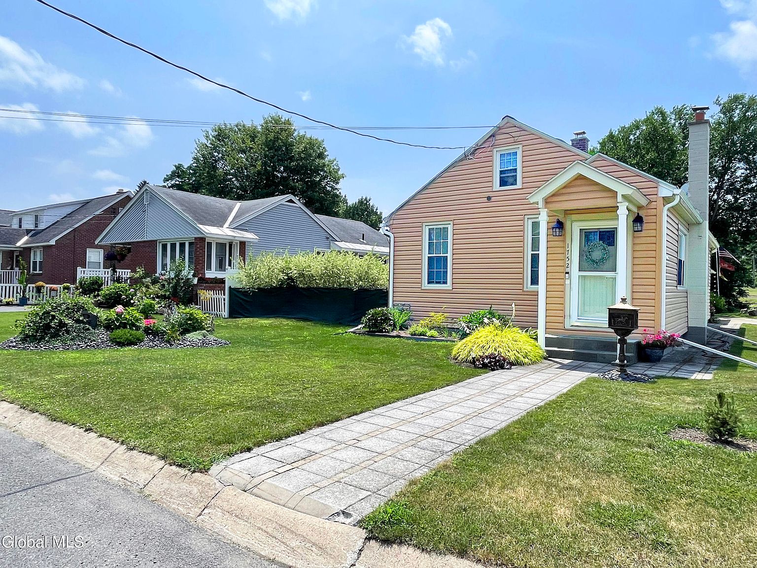 1752 Van Cortland Street, Schenectady, NY 12303 | Zillow