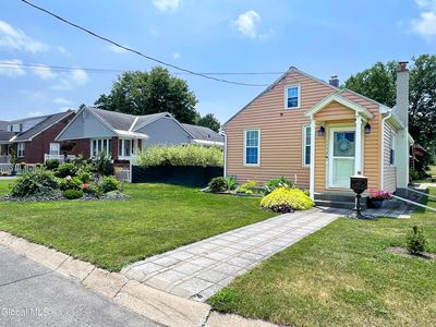 1752 Van Cortland Street, Schenectady, NY, 12303