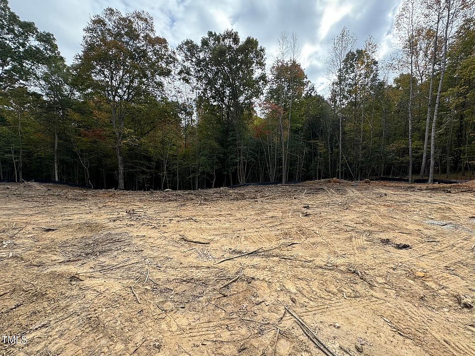 2nd image of 750 Pecan Ln #2