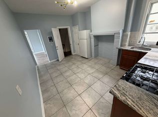 919 S 17th St #2, Newark, NJ 07108