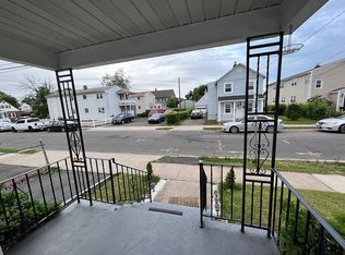 110 Burke St, Hamden, CT 06514