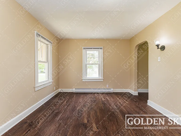 1210 S Burlington Dr — Photo 9