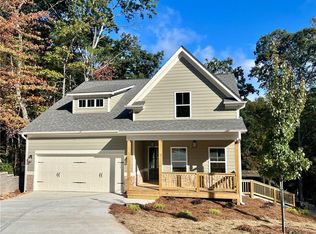 102 Mink Ct, Waleska, GA 30183