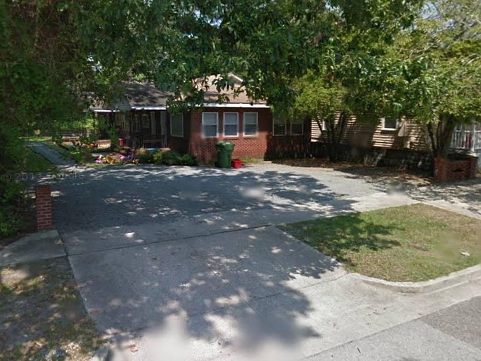 2nd image of 716 S 12th St