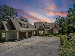 154 Raven Rd, Landrum, SC 29356