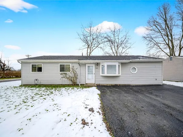 7908 Rinaldo Blvd E, Bridgeport, NY 13030