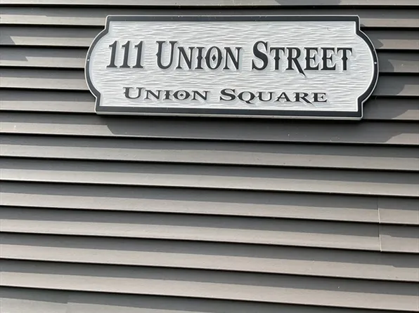 111 Union St #7, Westfield, MA 01085