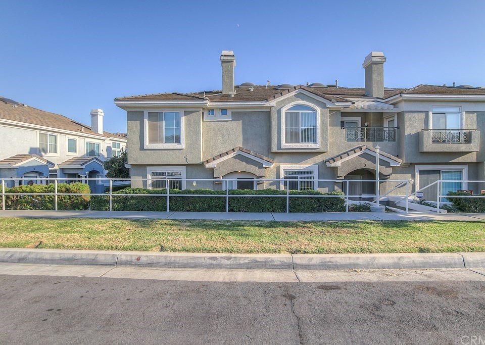 1st image of 2261 Indigo Hills Dr