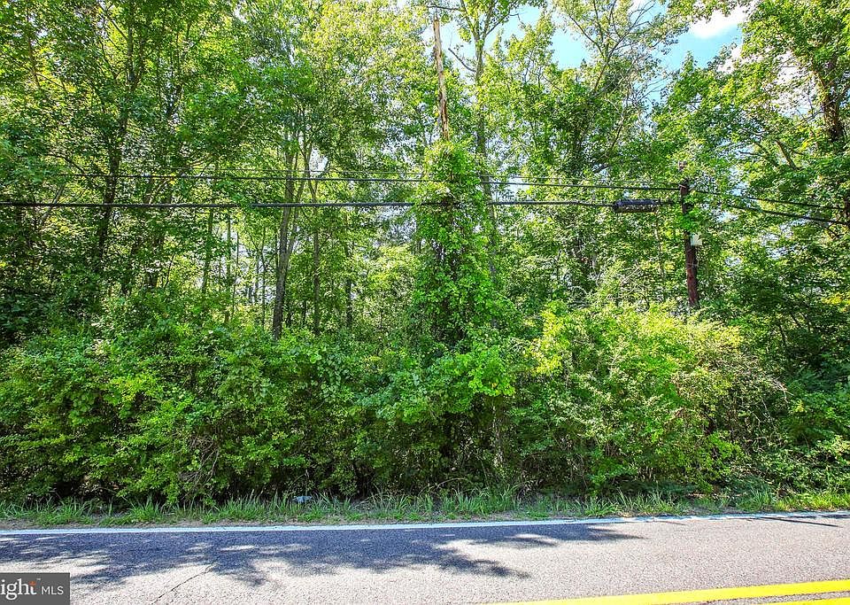 1st image of 16950, 16960, &amp; 16970 LIVINGSTON ROAD