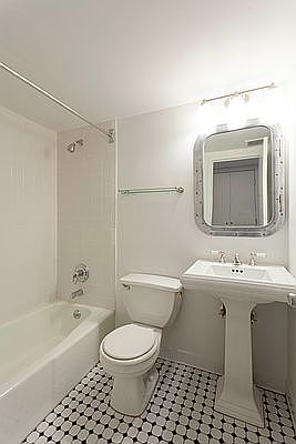 4th image of 27 W 16th St APT 6G