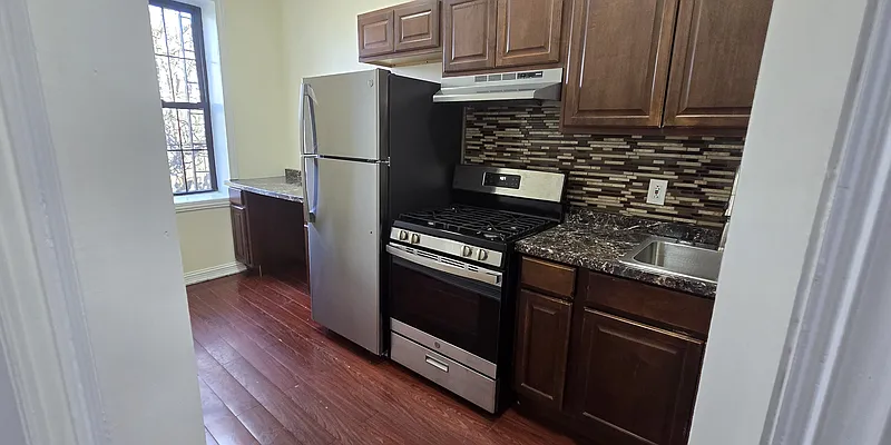 Rented by Stuyvesant Heights Realty Corp | media 21