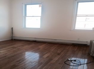 496 Grand St, Brooklyn, NY 11211