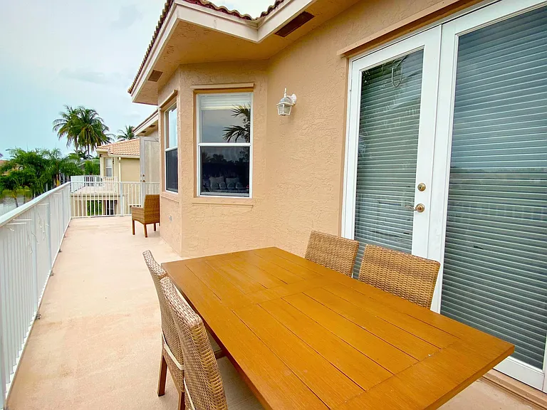 6489 Marbletree Ln — Photo 16