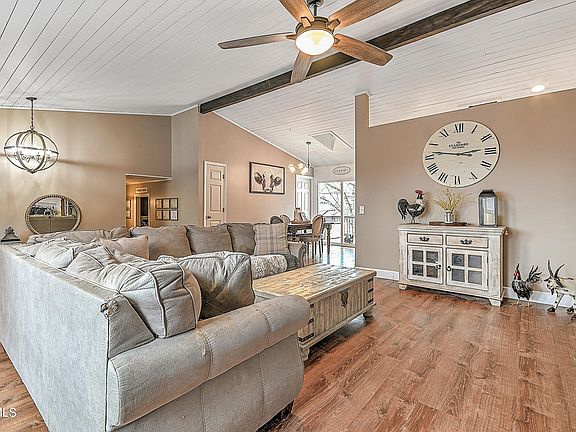 5th image of 4127 Grey Fox Dr
