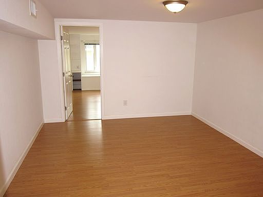 3rd image of 720 Spruce Ave