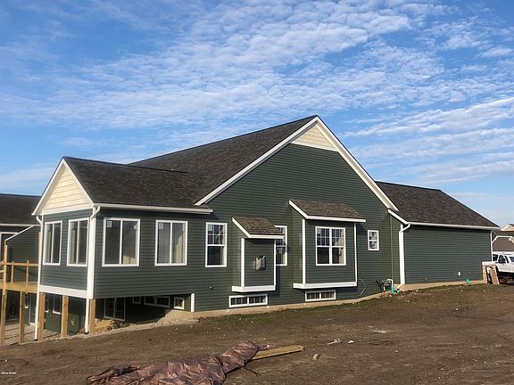 2nd image of 10220 E Crossroads Cir SE #39