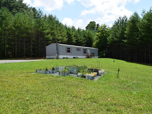 4th image of 252 Reece Rd SW