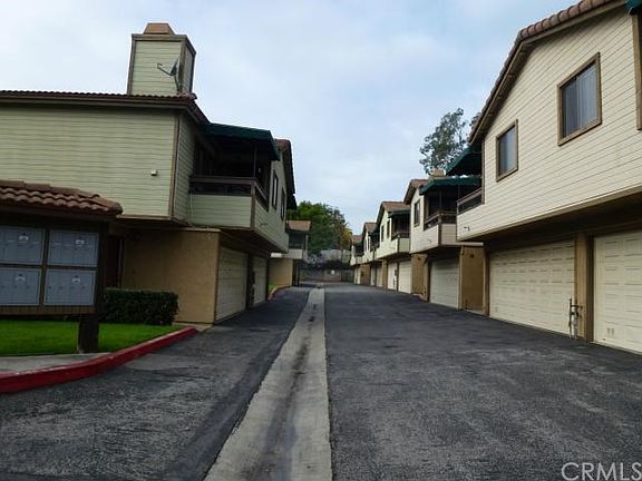 4th image of 1255 N Los Robles Ave APT 19