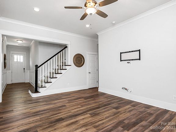 5th image of 4857 Blanchard Way