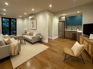 126 E 54th St #2A, Brooklyn, NY 11203