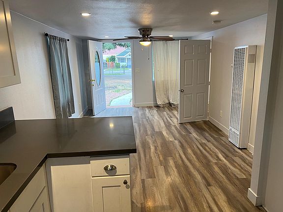 5th image of 203 S Sultana Ave