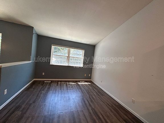 5th image of 415 S Kendall Ave #413