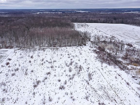 2nd image of 2608 Stanhope Kelloggsville Rd