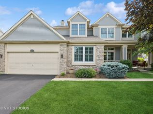 1755 Nashville Ln, Crystal Lake, IL 60014