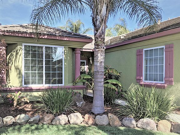 4th image of 655 Blue Oak Dr