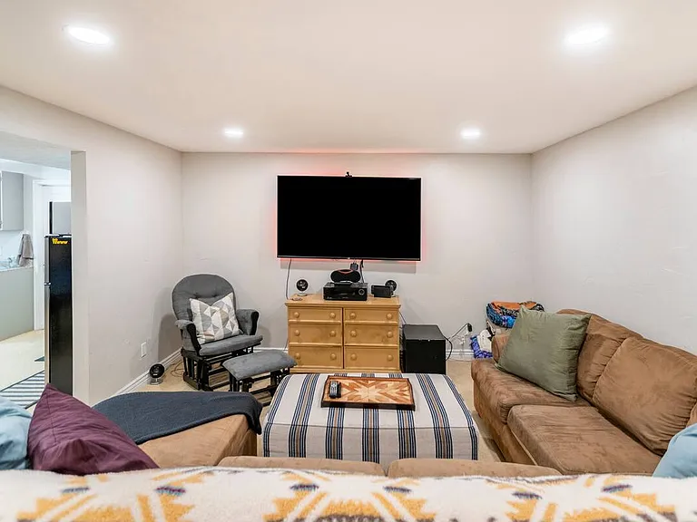 6967 S Sunrise Hills Cir — Photo 18