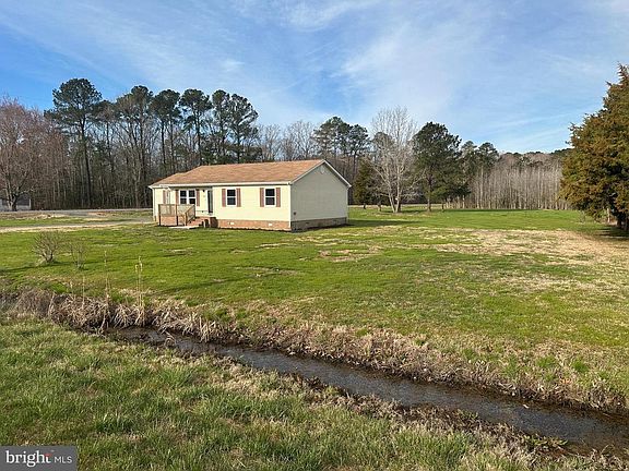 3rd image of 3270 Whitehaven Rd