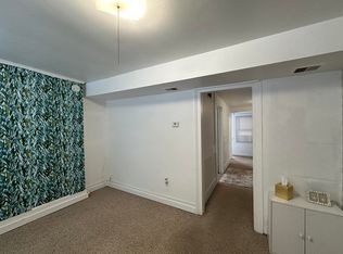 36 13th St #BASEMENT, Troy, NY 12180