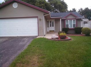 1423 W 9th St, Belvidere, IL 61008
