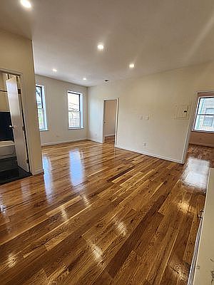 5th image of 44-01 28th Ave #2R