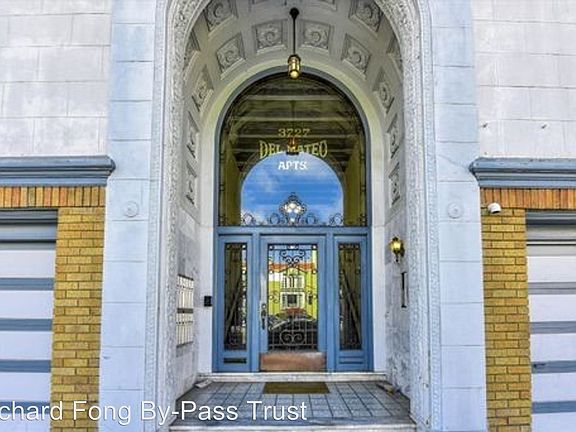 3rd image of 3727 Fillmore St #301
