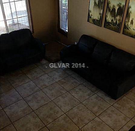 5th image of 2835 Glistening Grove Ave