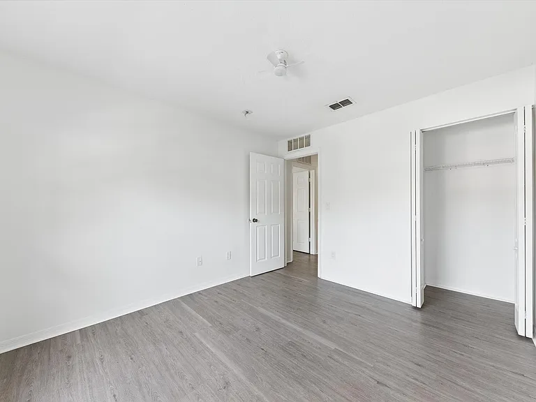 402 Seminole Palms Dr #402 — Photo 27