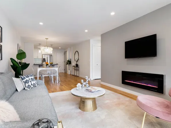 23-16 31st Avenue image 1 of 8