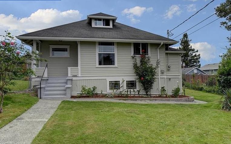 1st image of 921 Highland Ave