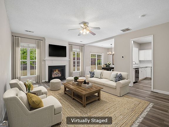 3rd image of 3616 Elkhorn Ct