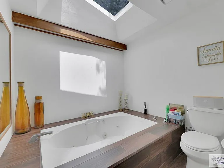465 Calle Retama — Photo 15
