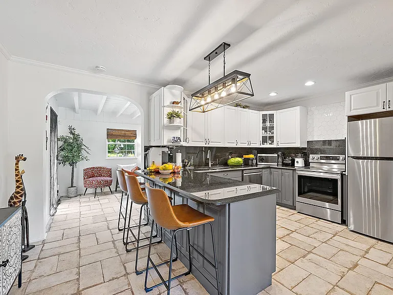 428 Palmetto St — Photo 5
