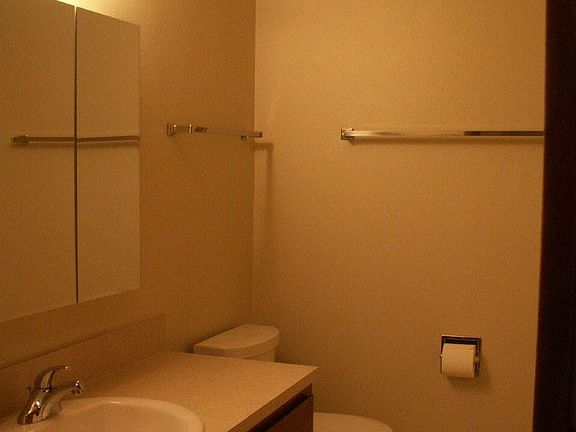 5th image of 1221 N 9th St APT 1