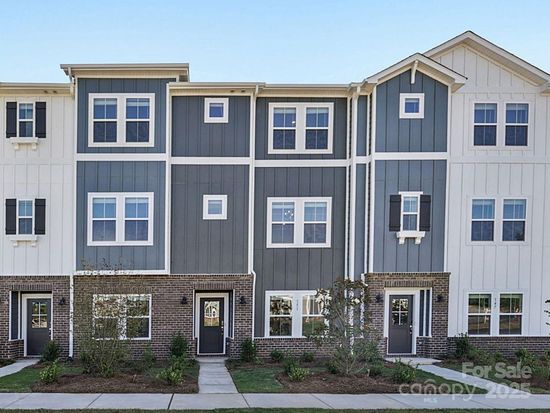 151 Kona Ln, Fort Mill, SC 29708