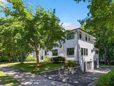 7 Atwood St, Wellesley, MA, 02482