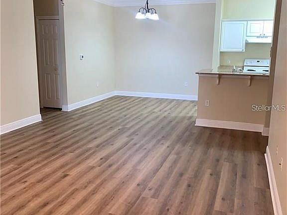 2nd image of 200 Southern Pecan Cir Unit 101