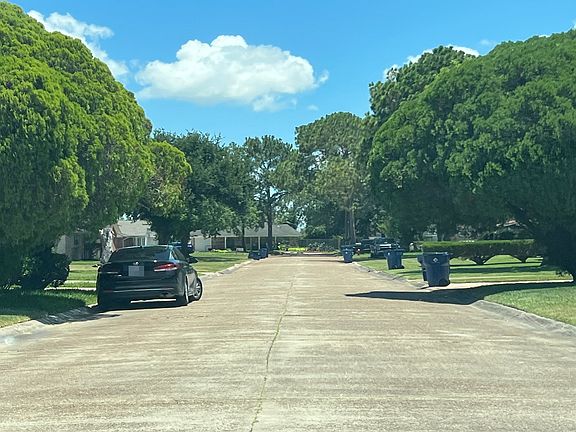 5th image of 7309 Mockingbird Ln