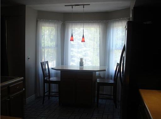 4th image of 1710 Fawn Ct